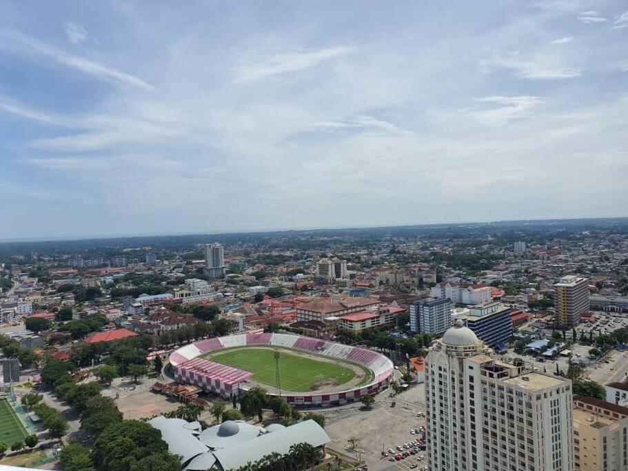 Nice Stay In Heart Of Kota Bharu@Troika,Free Wifi. Екстер'єр фото